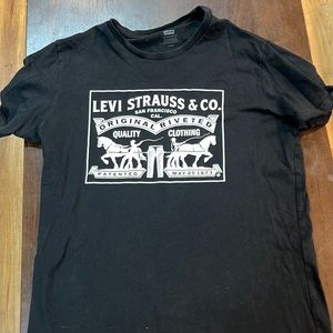 Mens small Levi shirt